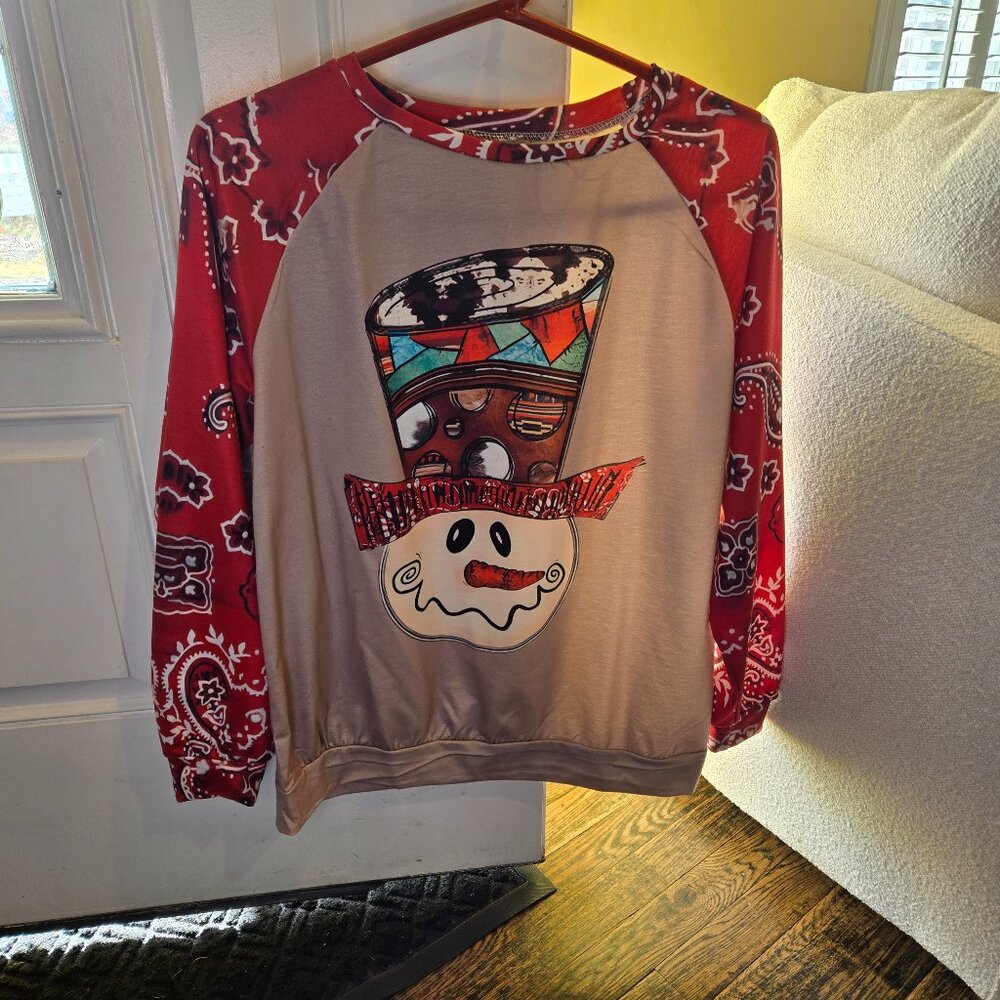 NWOT WOMENS SHIRT